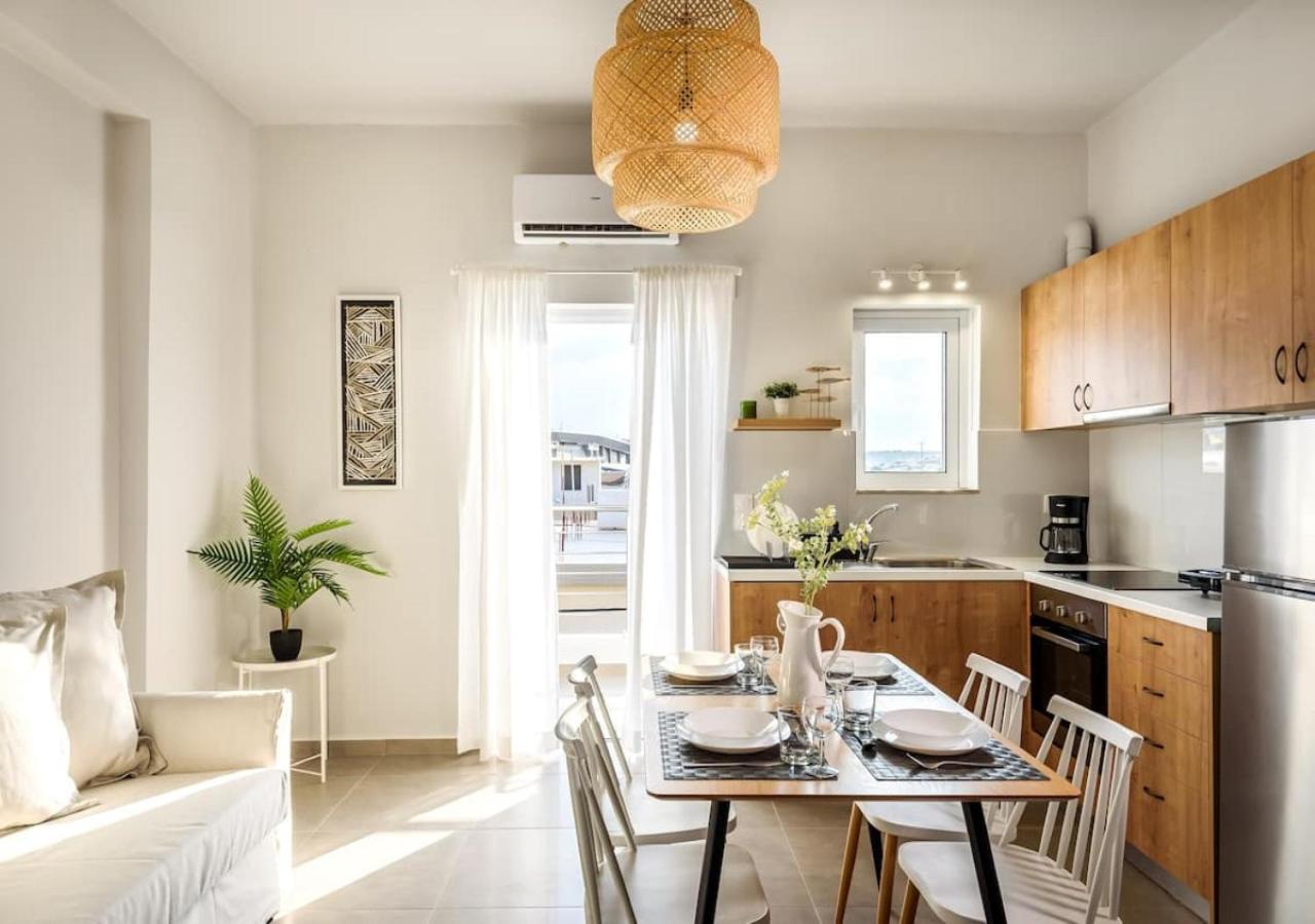 Cozy Apartment Evdoxia Chrissi Akti Chania Exterior foto