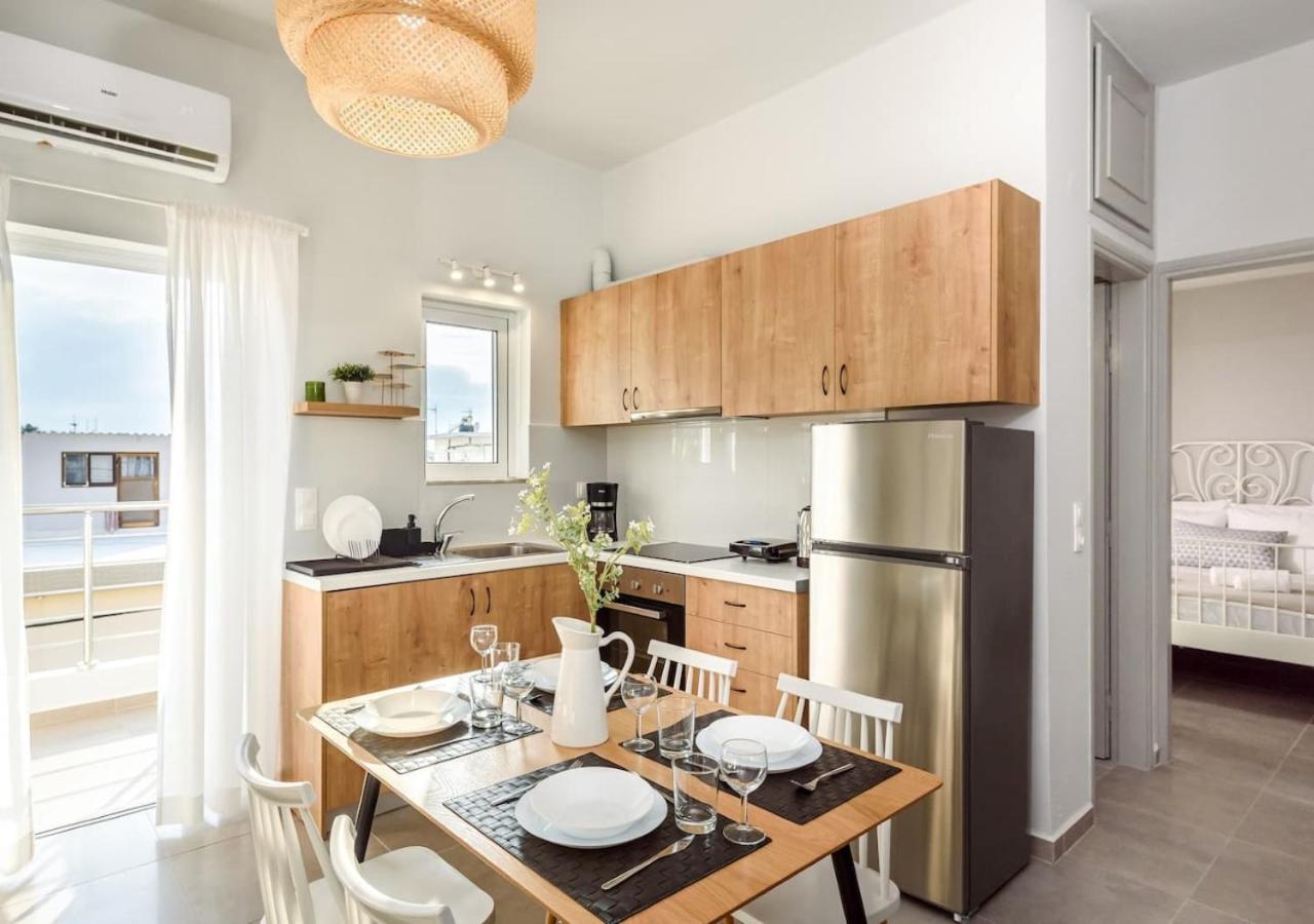 Cozy Apartment Evdoxia Chrissi Akti Chania Exterior foto